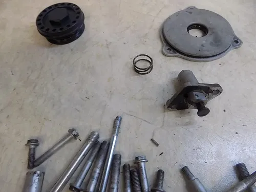 Aprilia SVX550 Misc engine parts pieces gears   SVX 550 2007