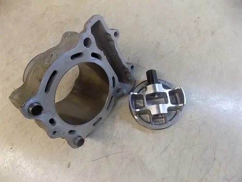 Kawasaki KX250 Cylinder w/ New Piston KX 250 2023 eng