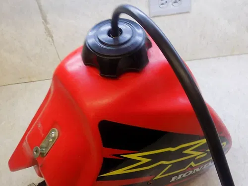 Honda XR400 Gas Fuel Tank  XR 400 2000 low hours!