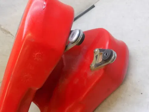 Honda XR400 Gas Fuel Tank  XR 400 2000 low hours!