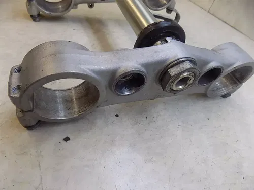 Kawasaki KX250 Triple Tree Clamp    KX 250 1992