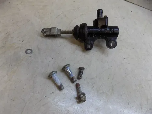 Honda ATC350X Rear Brake Cylinder   ATC 350x x 1985 low mile