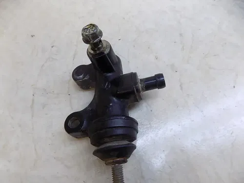 Honda ATC350X Rear Brake Cylinder   ATC 350x x 1985 low mile