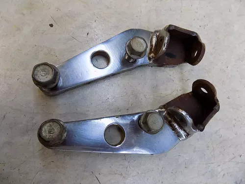 Honda ATC250R Footpeg Mounts Set   ATC 250R R 1983