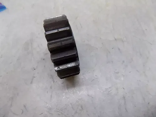 Honda CR500 Transmission Gear 2nd Main shaft   CR 500 1989-01