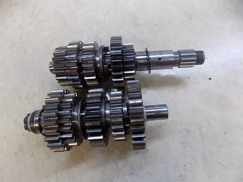 Honda CR500 Transmission w/ gears / shafts  CR 500 1985  eng