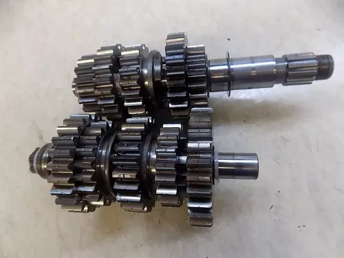 Honda CR500 Transmission w/ gears / shafts  CR 500 1985  eng