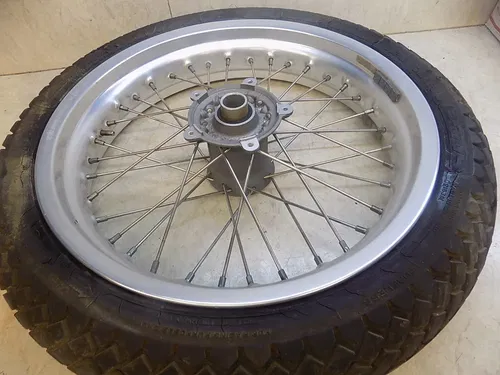 aprilia SXV550 Front Wheel   SVX 550 rxv 450 2007