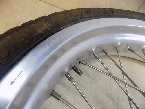 aprilia SXV550 Front Wheel   SVX 550 rxv 450 2007