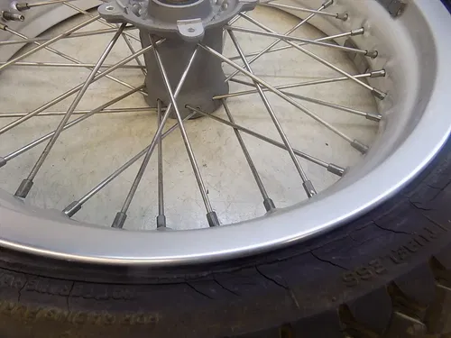 aprilia SXV550 Front Wheel   SVX 550 rxv 450 2007