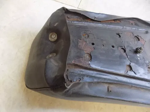 Husqvarna   Seat   1980 1981 CR  250 390
