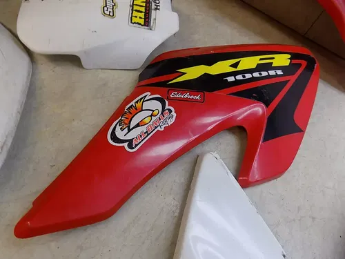 Honda XR100 CRF 100 Plastics Shrouds (no rear fender) Panels     XR 2003