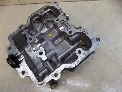 Suzuki DR650SE Head w/ Valves and Rocker Arm Cover DR 650SE SE 2025 #2