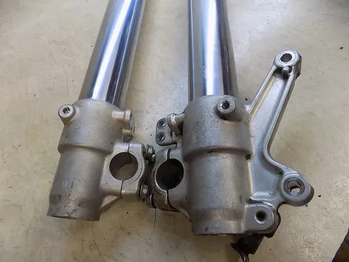 Kawasaki KX500 Front Forks    KX 500 2002