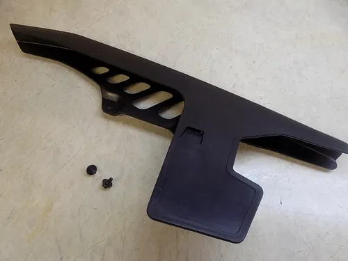 Yamaha TW200 Rear Chain Guide Plastic Piece   TW 200 2026 new