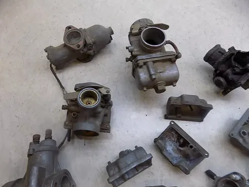 Lot of 8 Kawasaki Mikuni Carburetors / Parts from the 1970's