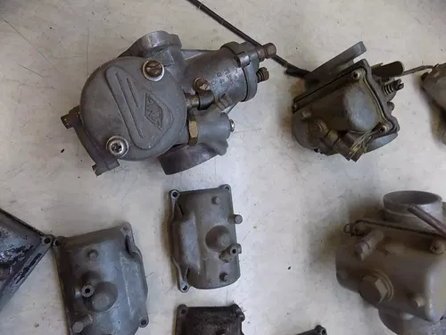 Lot of 8 Kawasaki Mikuni Carburetors / Parts from the 1970's