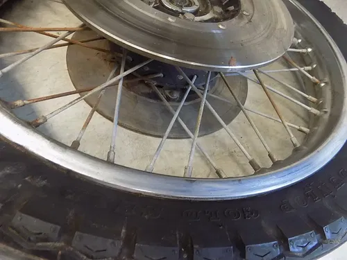 Kawasaki H2 750 Front Wheel w/ Discs  1972