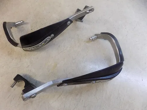 Aprilia SXV550 Cycra Handguards Set      SVX 550 2007