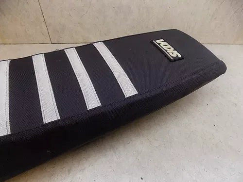 Husqvarna 701sm Seat w/ Aftermarket Cover 701 sm 2017
