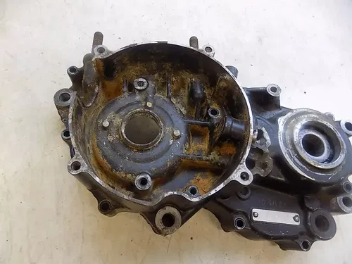 Honda CR500 Left engine Case Half CR 500 1984 *has damage*