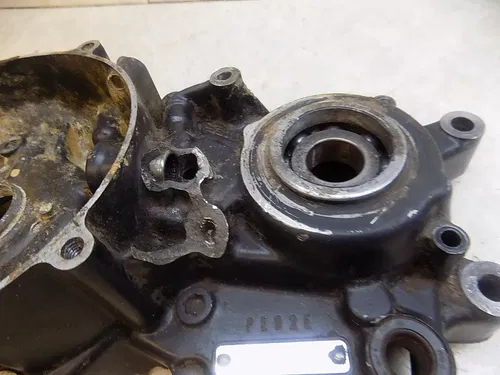 Honda CR500 Left engine Case Half CR 500 1984 *has damage*