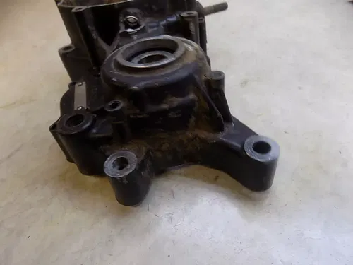 Honda CR500 Left engine Case Half CR 500 1984 *has damage*
