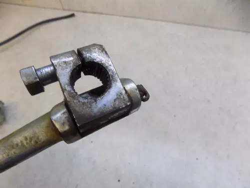 Kawasaki H2 750 Kicker Kickstarter    1972  j