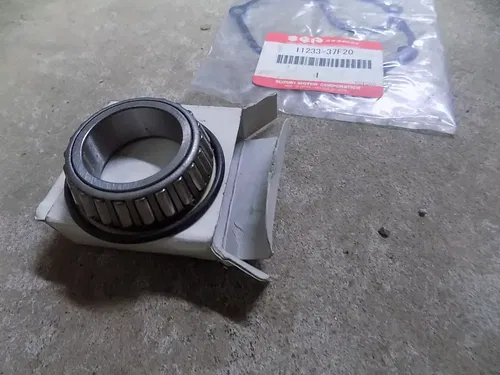 Suzuki RM250 Vertex 2003 - 2005  Top End Kit Piston / Gaskets NEW