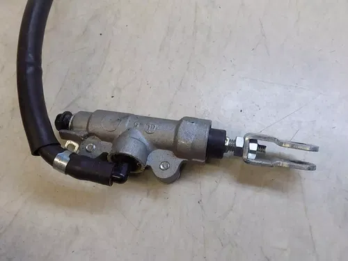 Kawasaki klx230sF Rear Brake Cylinder   KLX 250 2009 low mile