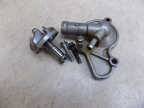 Honda TRX450 Waterpump w/ Impellor / shaft  TRX 450 2005