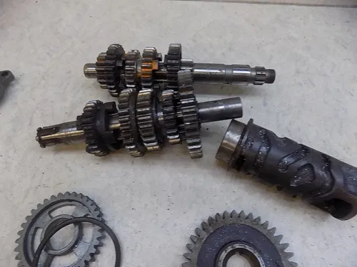 Yamaha TTR230 Transmission w/ Engine Parts   TTR 230 2005