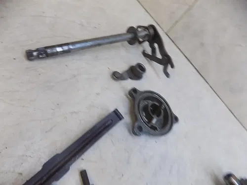Yamaha TTR230 Transmission w/ Engine Parts   TTR 230 2005