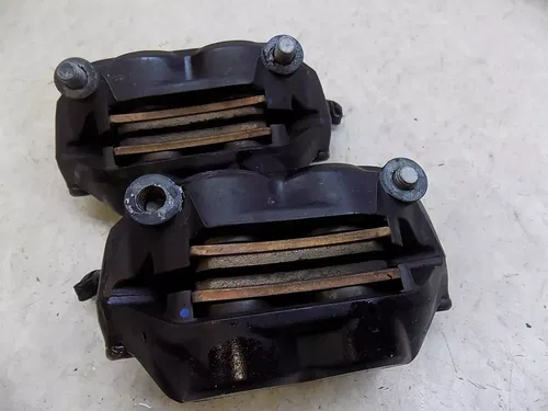 KTM 1190 Adventure R Front Brake Caliper Set left right    2014