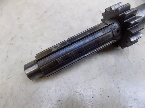 Honda CR500 Transmission Counter  shaft  CR 500 1989-2001