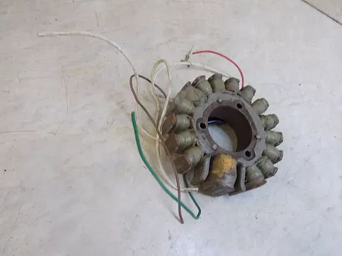 Yamaha RZ350 Stator Magneto (has cut wires)    RZ 350 1984 1985