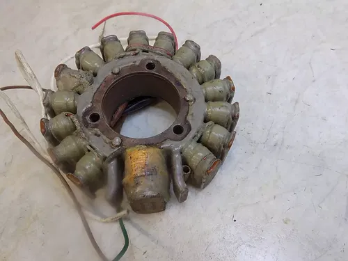 Yamaha RZ350 Stator Magneto (has cut wires)    RZ 350 1984 1985