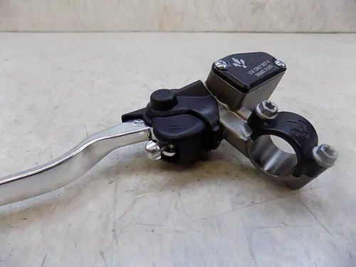 KTM 85sx Clutch Master Cylinder      85 sx 2024 new   TC MC