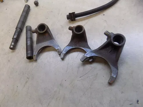 Honda CR500 Transmission Shift forks (3) w/ Shafts   CR 500 1984
