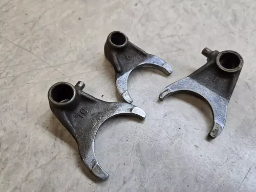 Honda CR500 Transmission Shift forks (3) w/ Shafts   CR 500 1984