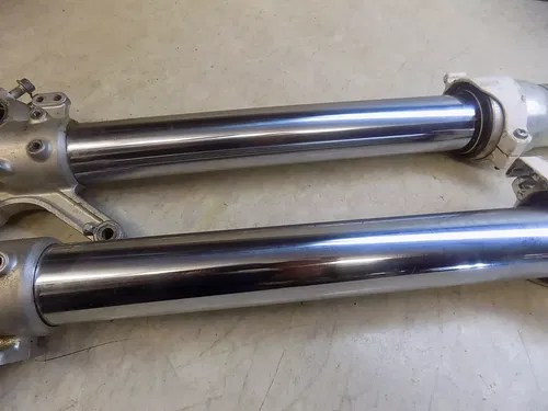 Yamaha YZ250 Front Forks    YZ 250 2000