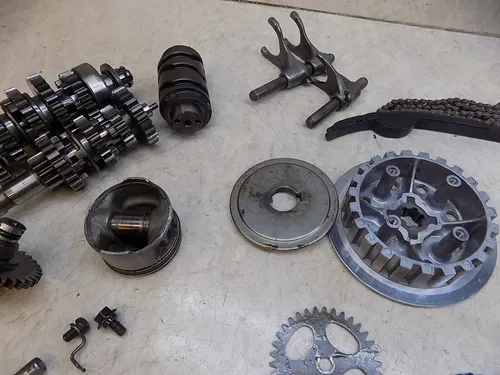 Yamaha TTR125 Transmission w/ Extra engine parts drum shaft shift  TTR 125 2005