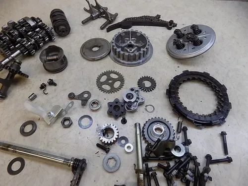 Yamaha TTR125 Transmission w/ Extra engine parts drum shaft shift  TTR 125 2005