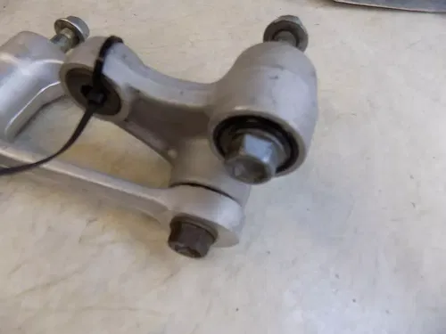 Kawasaki KX250f Shock Swingarm Linkage KX 250f f 2005 '    RMZ 250