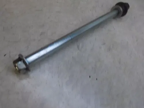 Yamaha TW200 Front Wheel Axle Bolt   TW 200 2024 LOW miles