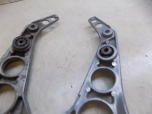 Yamaha RZ350 Rear Footpeg Set    RZ 350 1984 1985