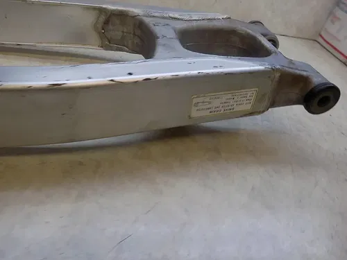 Honda XR400  Swingarm Swing arm    XR 400 2000 low hours!