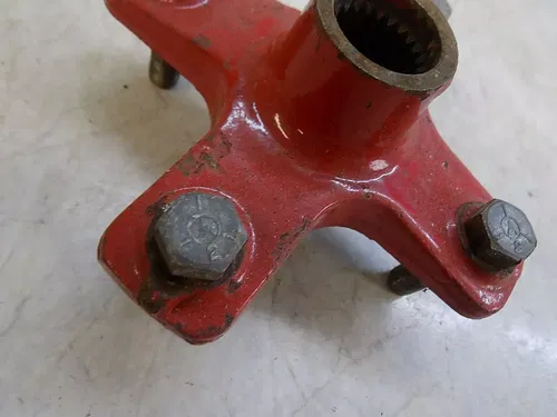 Honda ATC250R  Hub  ATC 250R R 1985  A