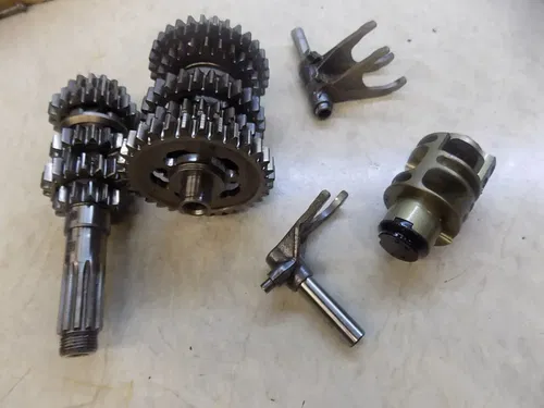 KTM 250SXF Transmission w/ Gears shafts forks drum   250 SXF 2020 eng