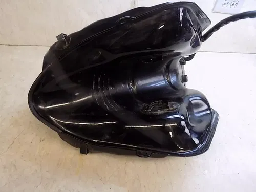 Suzuki DRZ400sm Gas Fuel Tank (needs silver cap ONLY)    DRZ 400sm sm 2018